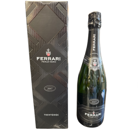 Ferrari Perlè Nero Riserva TrentoDoc Astucciato 2017 | 0,75cl