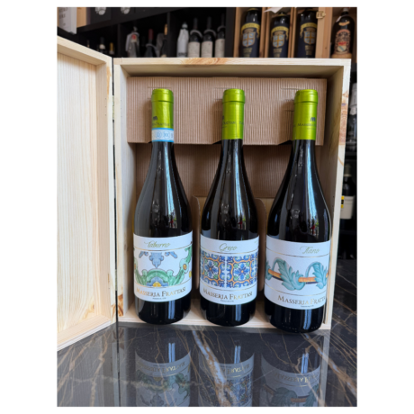 Masseria Frattasi "Taburno-Fiano-Greco" Confezione 3 Bianchi 0,75cl  (Astuccio In Legno)